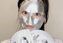 Đắp Mặt Nạ Giấy Bạc (Foil Mask) – Công Nghệ Giữ Ấm Khóa Dưỡng Chất Cho Làn Da Căng Bóng