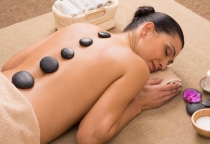 Dịch Vụ Massage Đá Nóng Tại Quận 1 – Lisa Spa & Nail