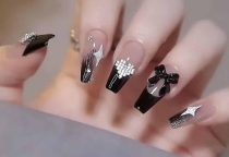 Dịch Vụ Làm Nail Quận 1 – Lisa Spa & Nail Chuyên Nghiệp, Đẹp & An Toàn
