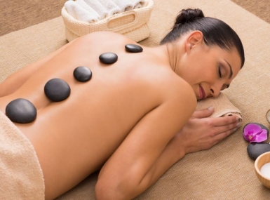Dịch Vụ Massage Đá Nóng Tại Quận 1 – Lisa Spa & Nail