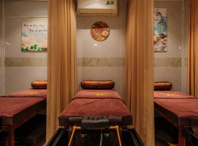 Massage Foot Cho Du Khách Tại Quận 1 – Thư Giãn Sau Hành Trình Cùng Lisa Spa & Nail