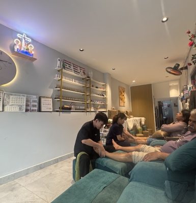 Massage Foot Quận 1 Thư Giãn Tại Nail Spa Lisa