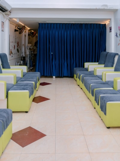 Hình lisa spa - nail 2