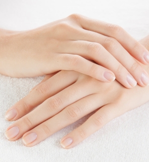 làm móng - màu/ màu gel - massage tay